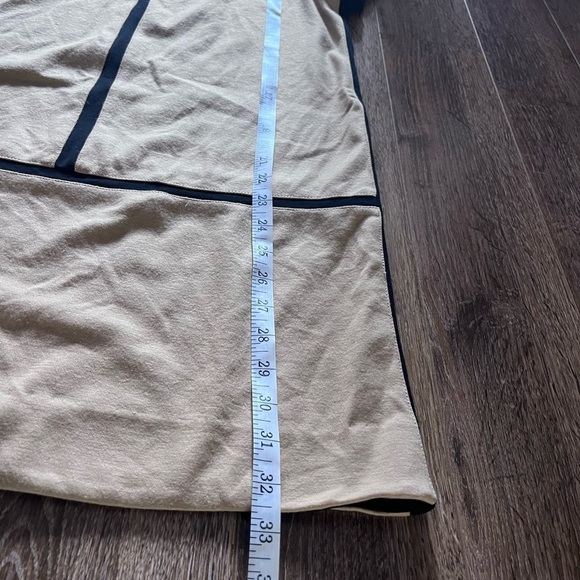 DIANE VON FURSTENBERG black and tan color block mini dress size 6 wool blend - Picture 7 of 8